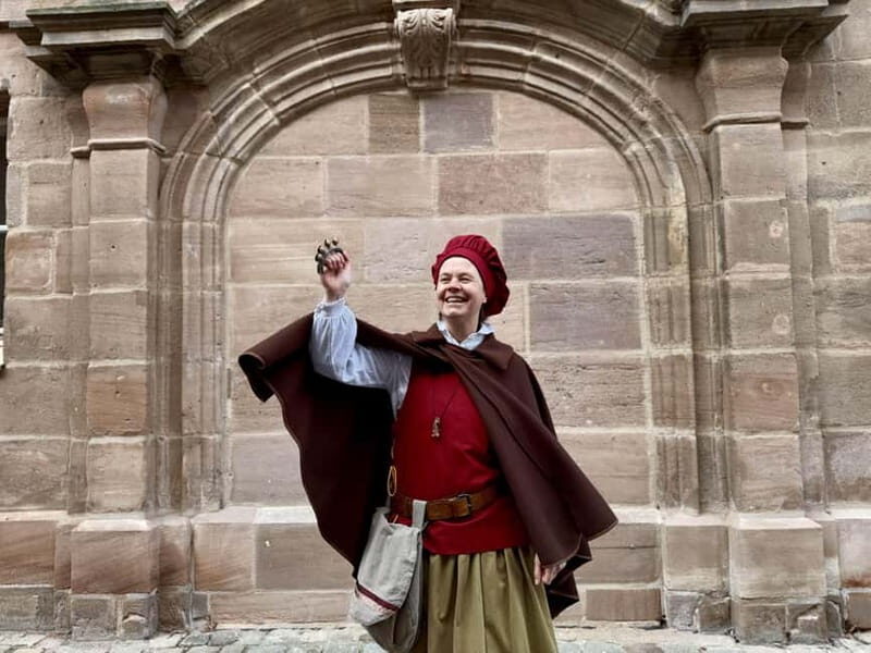 Nuremberg: Theater Tour "The Executioner's Wife" - A Dive into the Experience