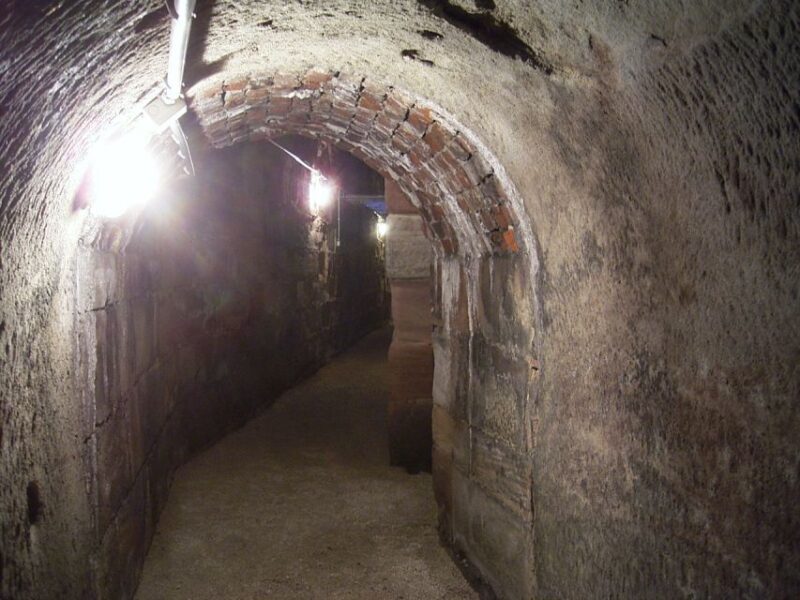 Nuremberg: Tunnels and Secret Passages in the City Wall Tour - FAQs