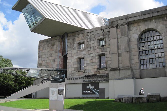 Nuremberg WWII Tour, Courtroom 600 and 3rd Reich Sites - How the Tour Feels in Practice