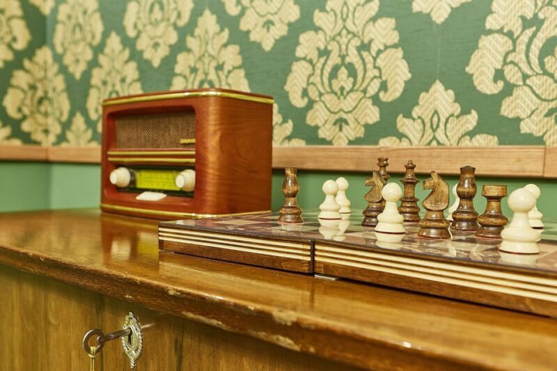 Nürnberg: Sherlock's Case Escape Room Game - What Can You Expect on the Day?