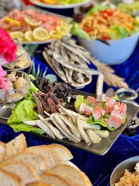 Nuuk City Highlights by Car with Greenlandic Tasting - Practical Details and Considerations