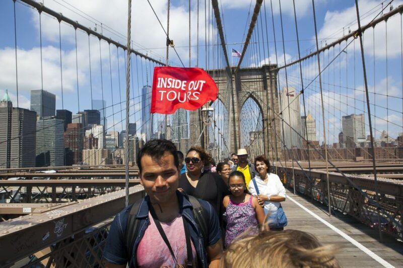 NYC: Brooklyn Bridge and Dumbo District Walking Tour - The Guides Role: What Makes or Breaks the Tour