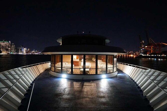 NYC: Celebrate New Year's Eve Aboard a Fireworks Cruise - FAQ