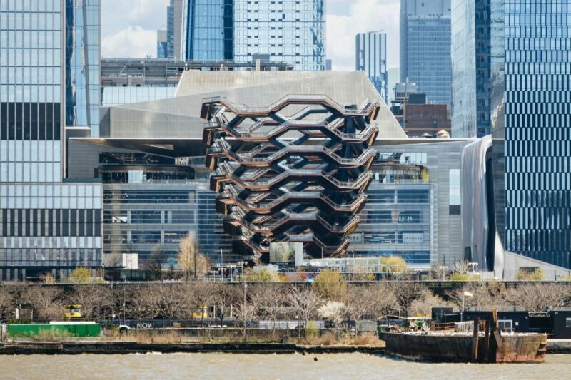 NYC: Circle Line 1.5-Hr Landmarks Skip-The-Box-Office Cruise - Final Thoughts: Who Should Consider This Tour?