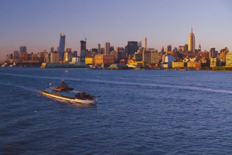 NYC: City Cruises Luxury Brunch, Lunch or Dinner Cruise - The Value of this Experience