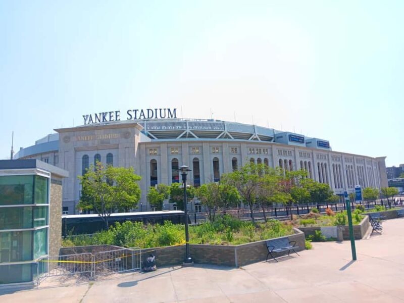 NYC: Contrasts with Gospel Mass - An Honest Look at the Tour