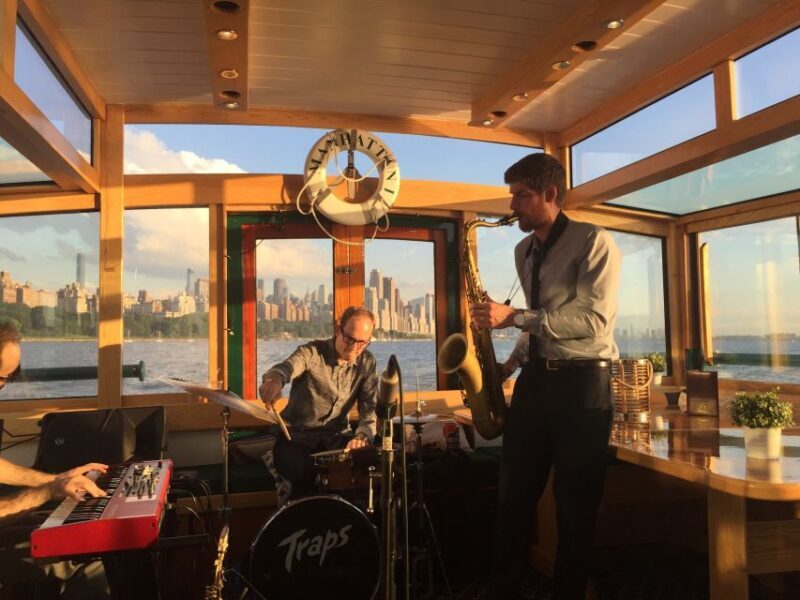 NYC: Evening Jazz Cruise on the Yacht Manhattan - Who Will Love This Experience?