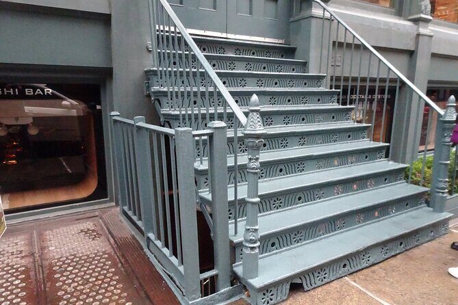 NYC Greenwich Village Self-Guided Walking Tour & Scavenger Hunt - The Practicalities: What You Need to Know