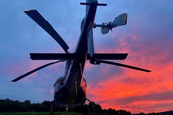 NYC Helicopter Proposal Tour with Photos and Champagne - Who Is This Tour Best For?