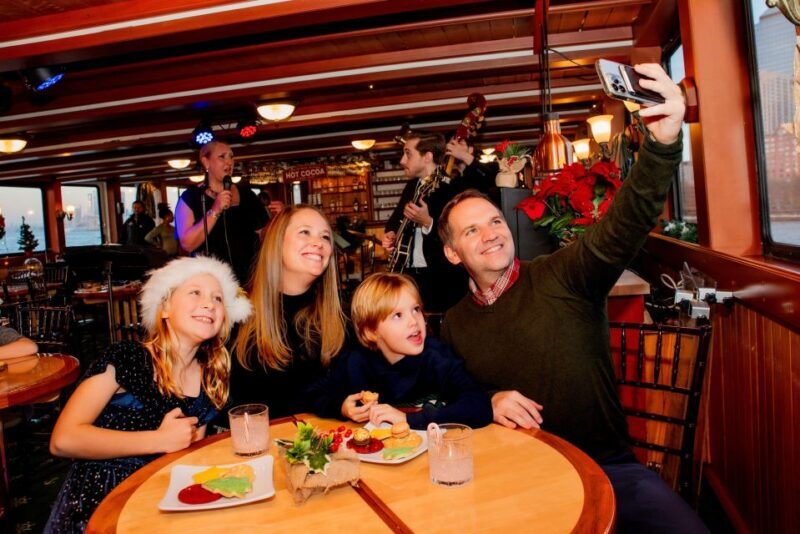 NYC: Holiday Yacht Cruise with Jazz, Cocoa & Carols - An In-Depth Look at the Experience