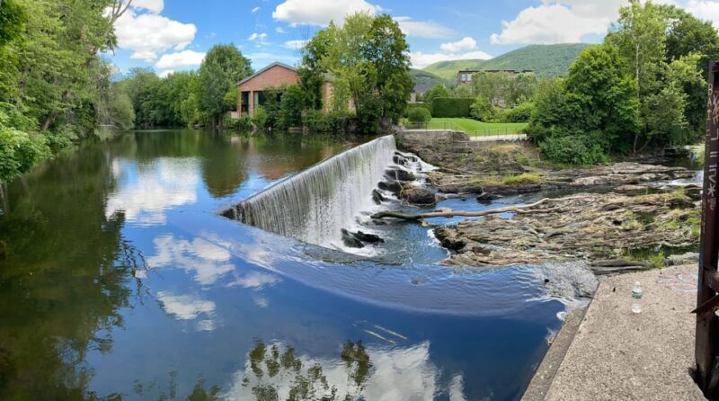 NYC: Hudson Tour with Sleepy Hollow and Walkway Over Hudson - Who Should Consider This Tour?