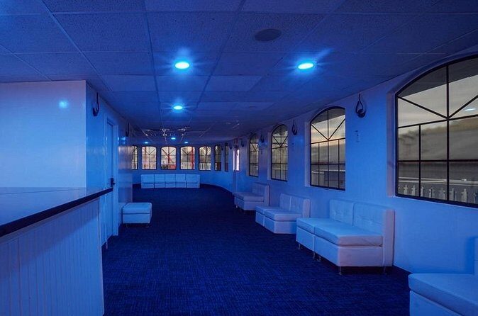 NYC Liberty Belle Family Fireworks New Year's Eve Cruise - Authentic Perspectives from Reviews