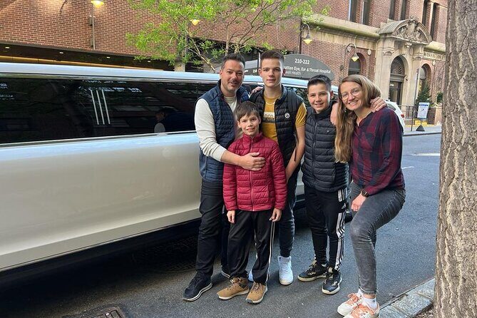 NYC Limousine Tour (New York "NYC Limo Tour" Limo, SUV Or Van ) - FAQ
