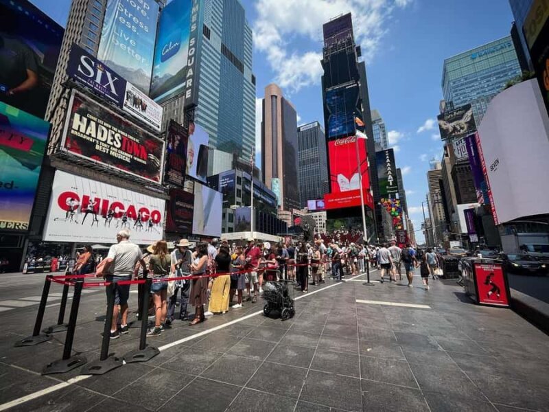 NYC: Midtown & Lower Manhattan Guided Tour - The Transportation and Group Size