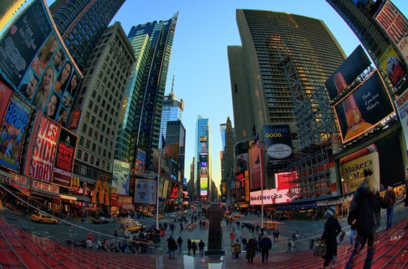 NYC: Midtown & Lower Manhattan Guided Tour - Who Would Enjoy This Tour?