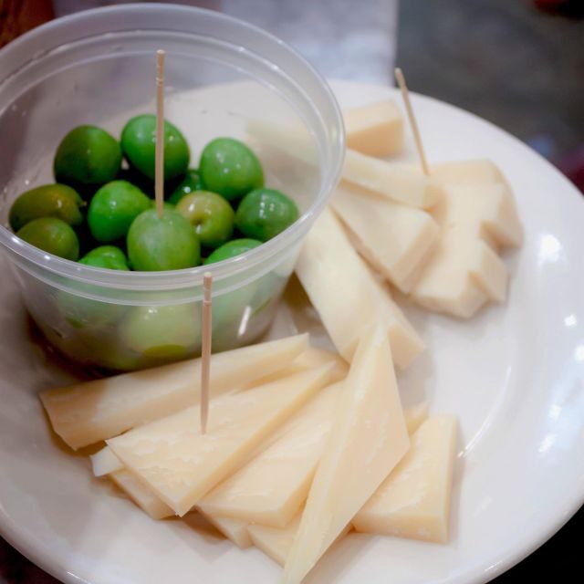 NYC: Original Chinatown and Little Italy Foodie Tour - An In-Depth Look at the Chinatown and Little Italy Foodie Tour