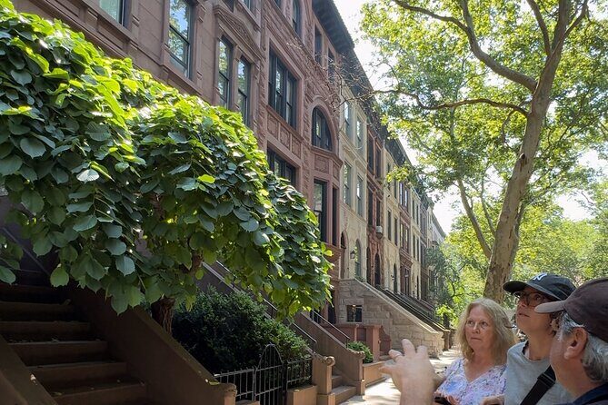 NYC Private Walking Tour: Local Insights, History & Food - Key Points