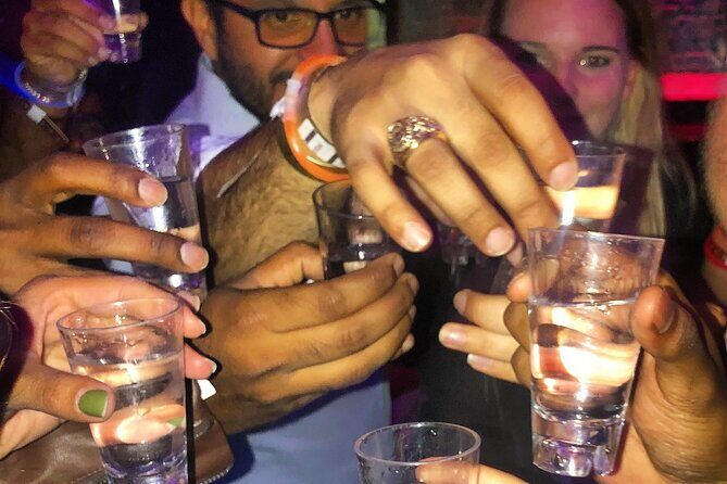 NYC Pub Crawl with Rooftop Clubbing Experience - The Social Side & Safety