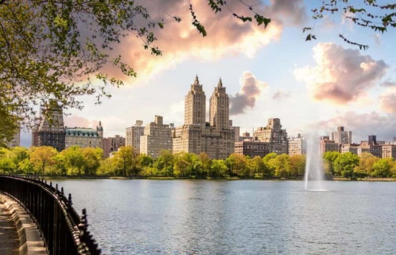 NYC: Romantic Pedicab Tour of Central Park Landmarks - Who Should Consider This Tour?