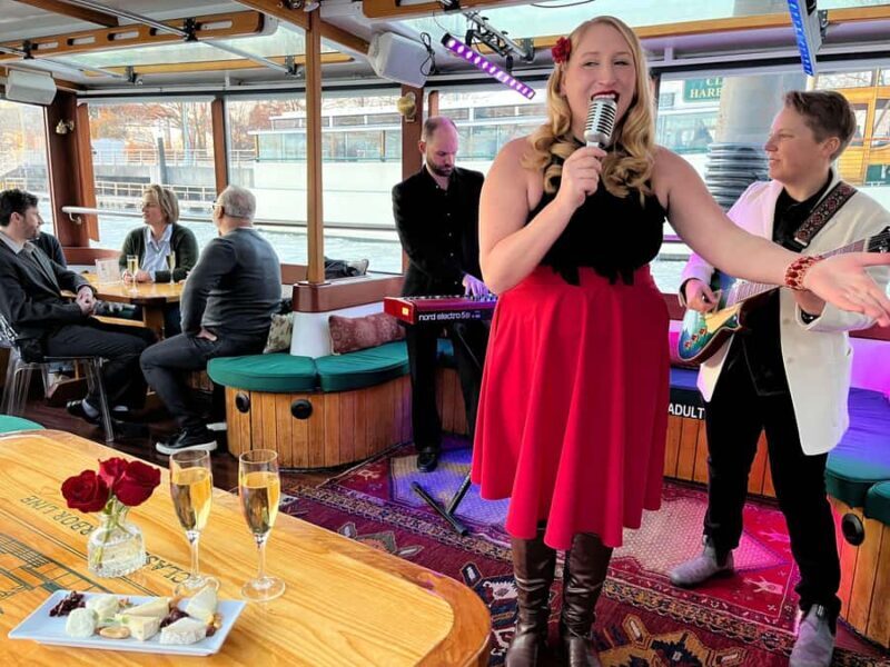NYC: Romantic Serenade Jazz Cruise with Live Music - Setting the Scene: What to Expect on the Jazz Cruise