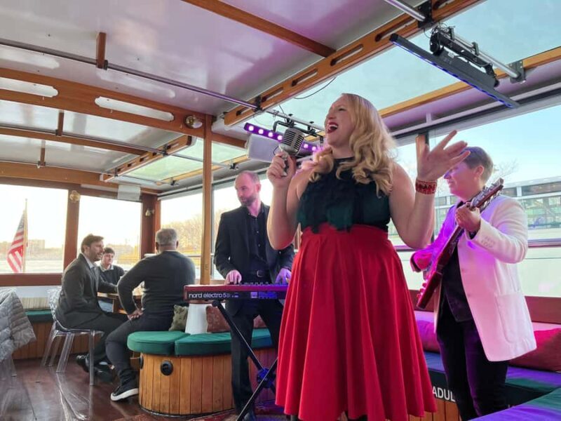 NYC: Romantic Serenade Jazz Cruise with Live Music - Pricing and Value