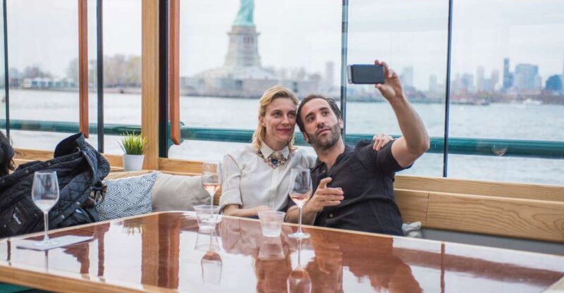 NYC: Romantic Valentine's Day Champagne Cruise - The Real Deal: What Travelers Say