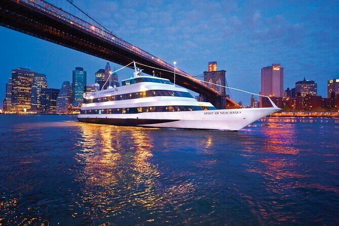 NYC Skyline Dinner Cruise from New Jersey - Key Points