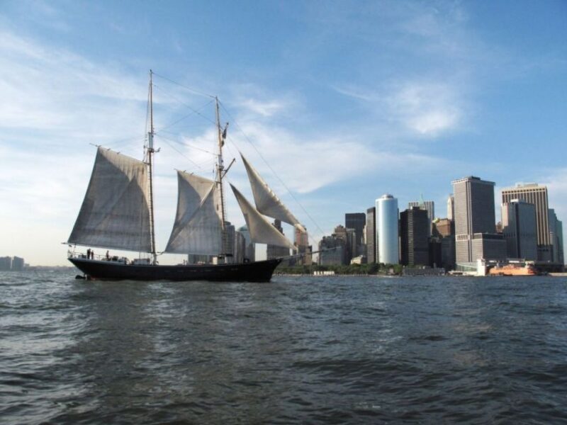 NYC: Statue of Liberty Day Sail with Onboard Bar - FAQs