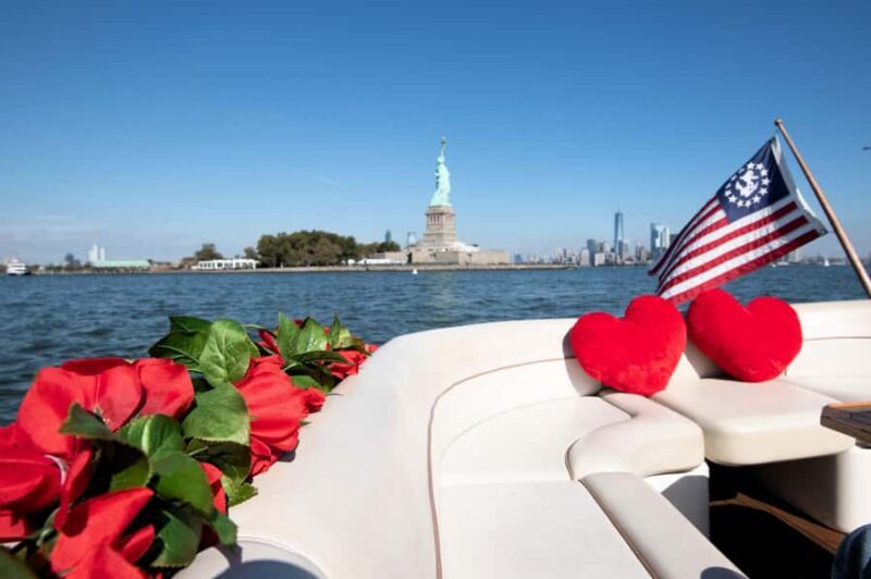 NYC: Statue of Liberty Private Yacht Tour - FAQ