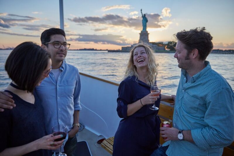 NYC: Sunset Cruise on a Small Yacht with a Drink - What to Expect on the Sunset Yacht Cruise