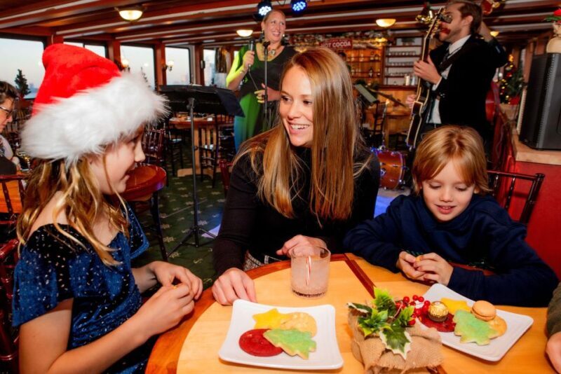 NYC: Sunset Holiday Cocoa Cruise - A Closer Look at the Cruise Experience