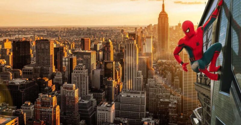 NYC: The Superhero Walking Tour of New York - An In-Depth Look at the Superhero Tour Experience