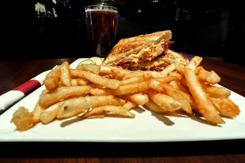 NYC: Trendy Greenwich Village Food Tour with 6+ Tastings - Key Points