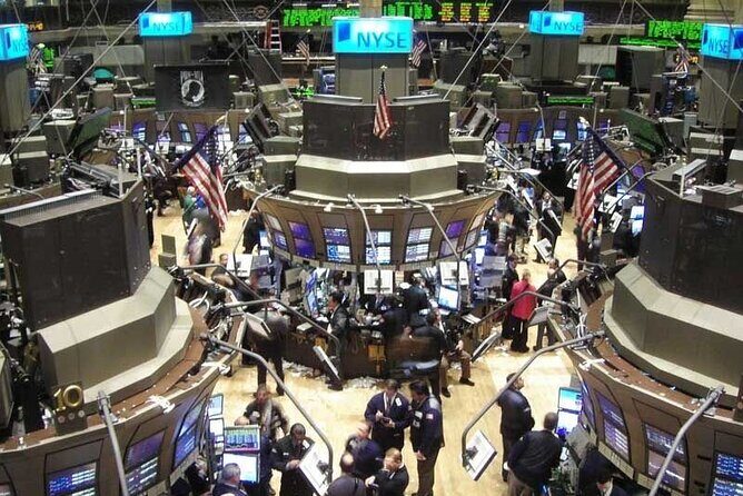 NYC Wall Street and American Finance Walking Tour - The Bottom Line