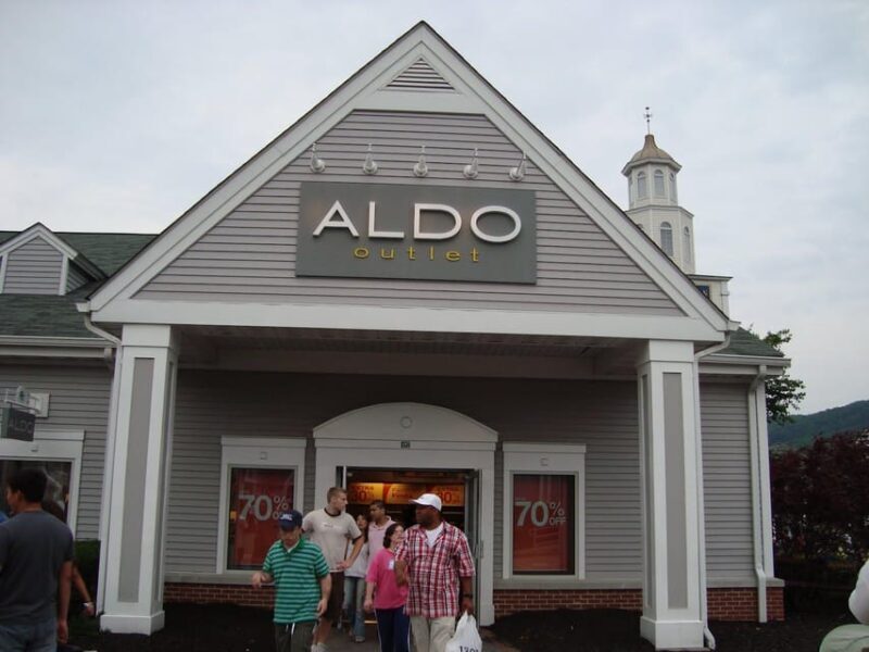 NYC: Woodbury Outlets Private Shopping Tour - FAQ