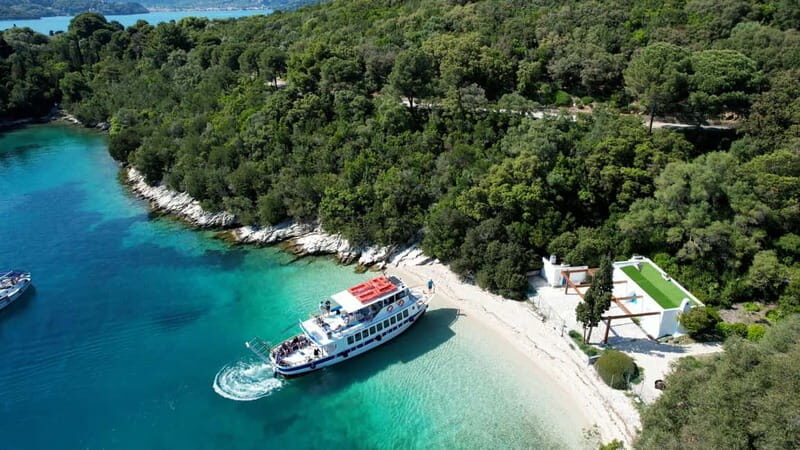 Nydri: Island Hopping Boat Cruise with Beach BBQ Lunch - Who is This Tour Best For?