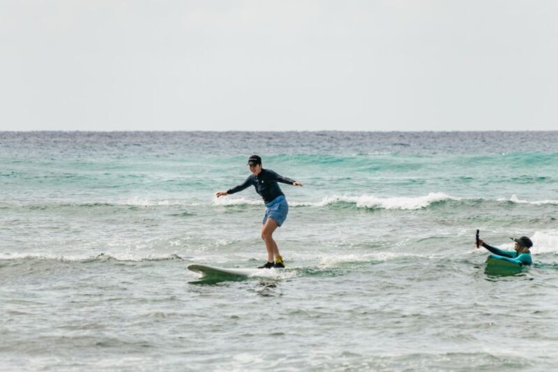 Oahu: Beginner-Friendly Waikiki Beach Surfing Lesson - Introduction to Waikiki Beach Surfing Lesson