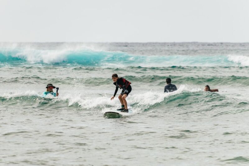 Oahu: Beginner-Friendly Waikiki Beach Surfing Lesson - The Equipment and Support