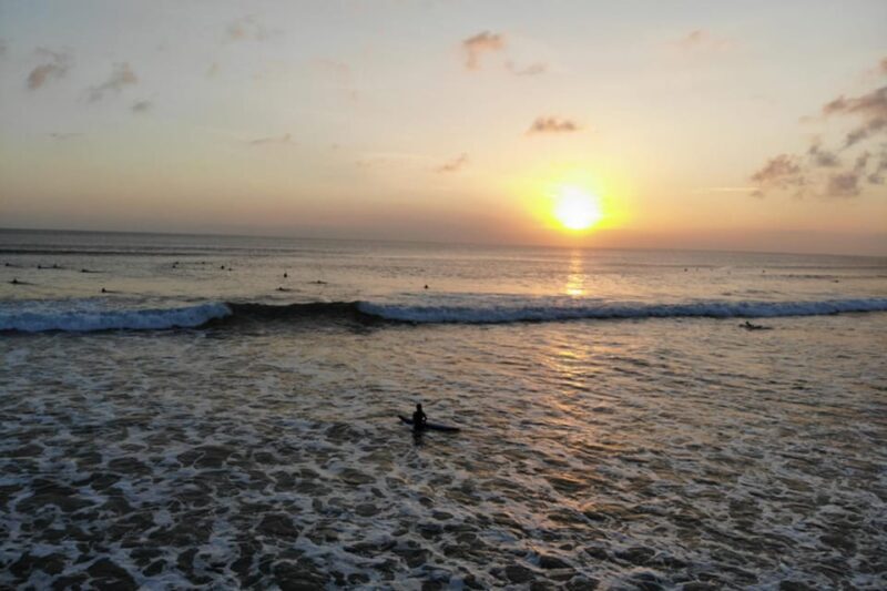 Oahu: Beginner Group Surf Lesson on North Shore - Setting the Scene: What You Can Expect