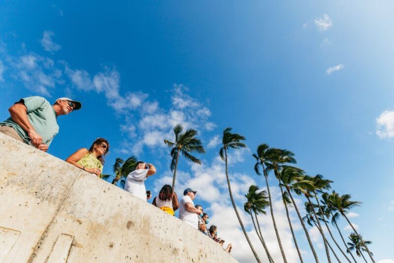 Oahu: Circle Island Tour with Lunch & Waimea Waterfall - What to Expect on the Tour