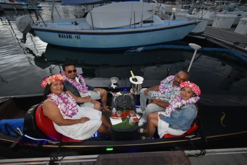Oahu: Fireworks Cruise - Ultimate Luxury Gondola with Drinks - FAQ