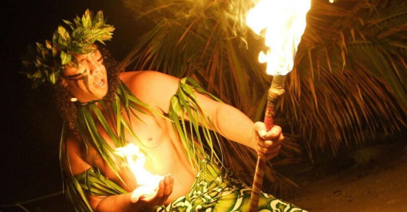 Oahu: Germaine's Traditional Luau Show & Buffet Dinner - An In-Depth Look at Germaine’s Luau in Oahu