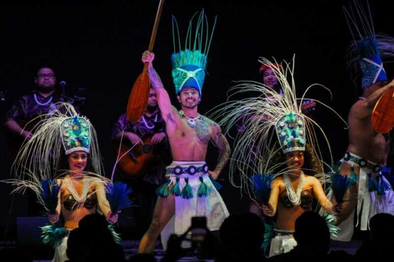 Oahu: Ka Moana Luau Dinner and Show at Aloha Tower - FAQ