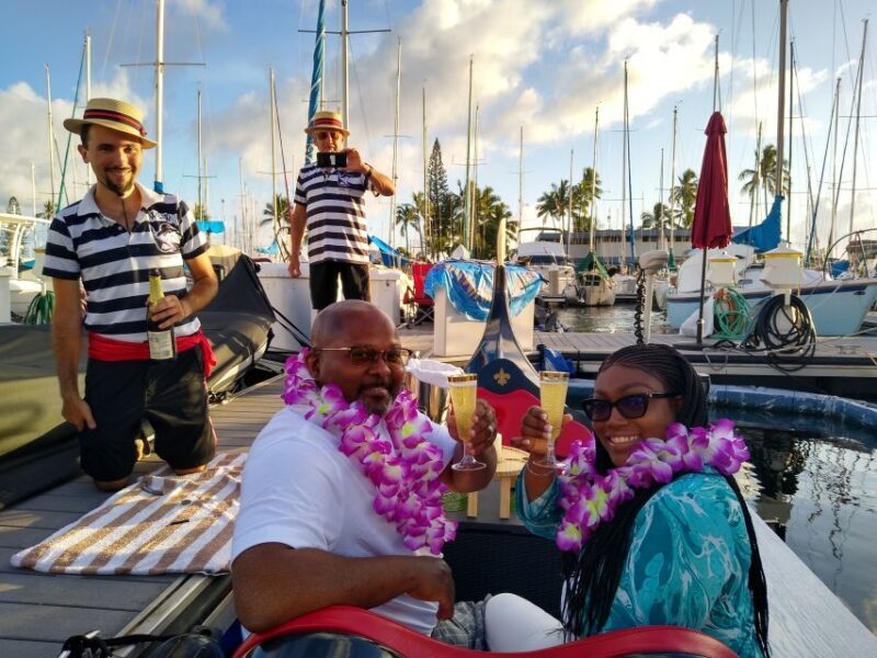 Oahu: Luxury Gondola Cruise with Drinks and Pastries - FAQ