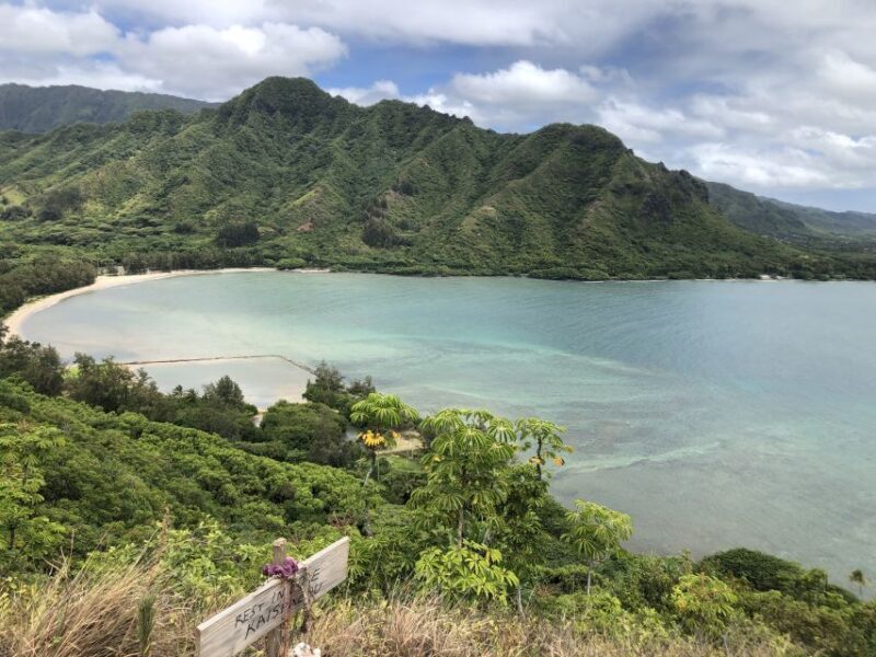 Oahu: Manoa Falls Hike and east side beach day - FAQ