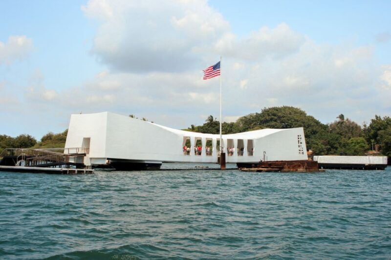 Oahu: Pearl Harbor, USS Arizona, and City Highlights Tour - A Deep Dive into the Tour Experience