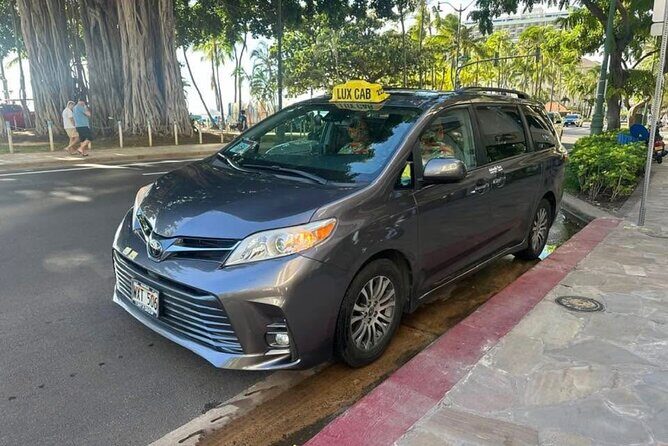 Oahu Private Transfers at Honolulu Airport & Waikiki hotels - Key Points