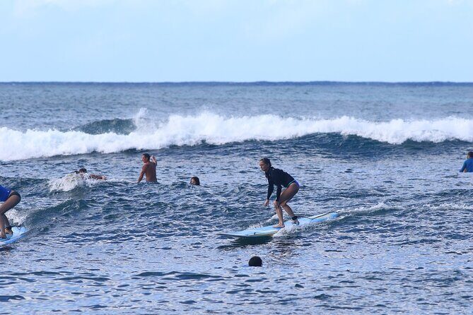 Oahu Semi Private Surfing Lesson - What to Expect from this Surf Lesson