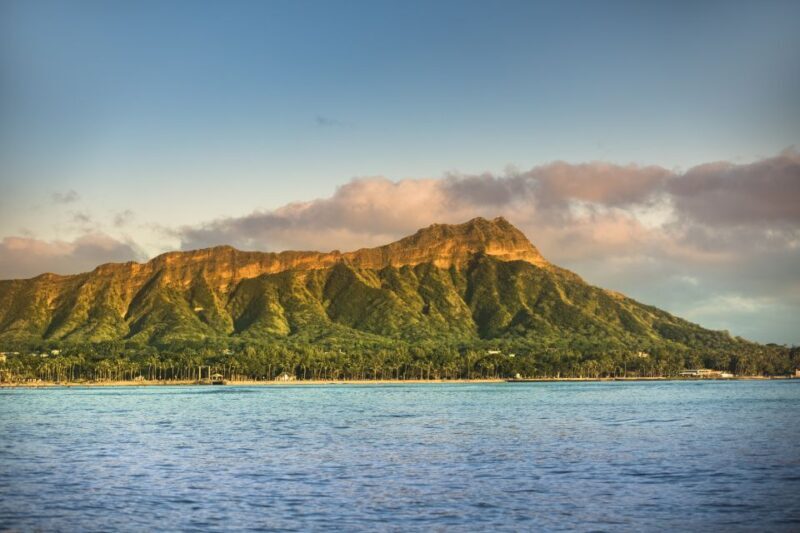 Oahu: Waikiki Glass Bottom Boat Sunset Cruise - Who Should Consider This Tour?