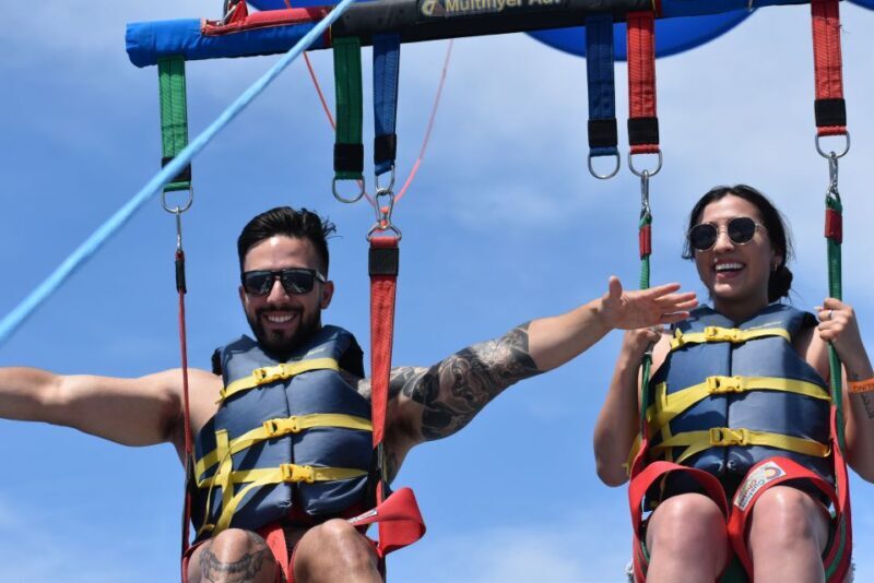 Oahu: Waikiki Parasailing - The Reviews Say It All